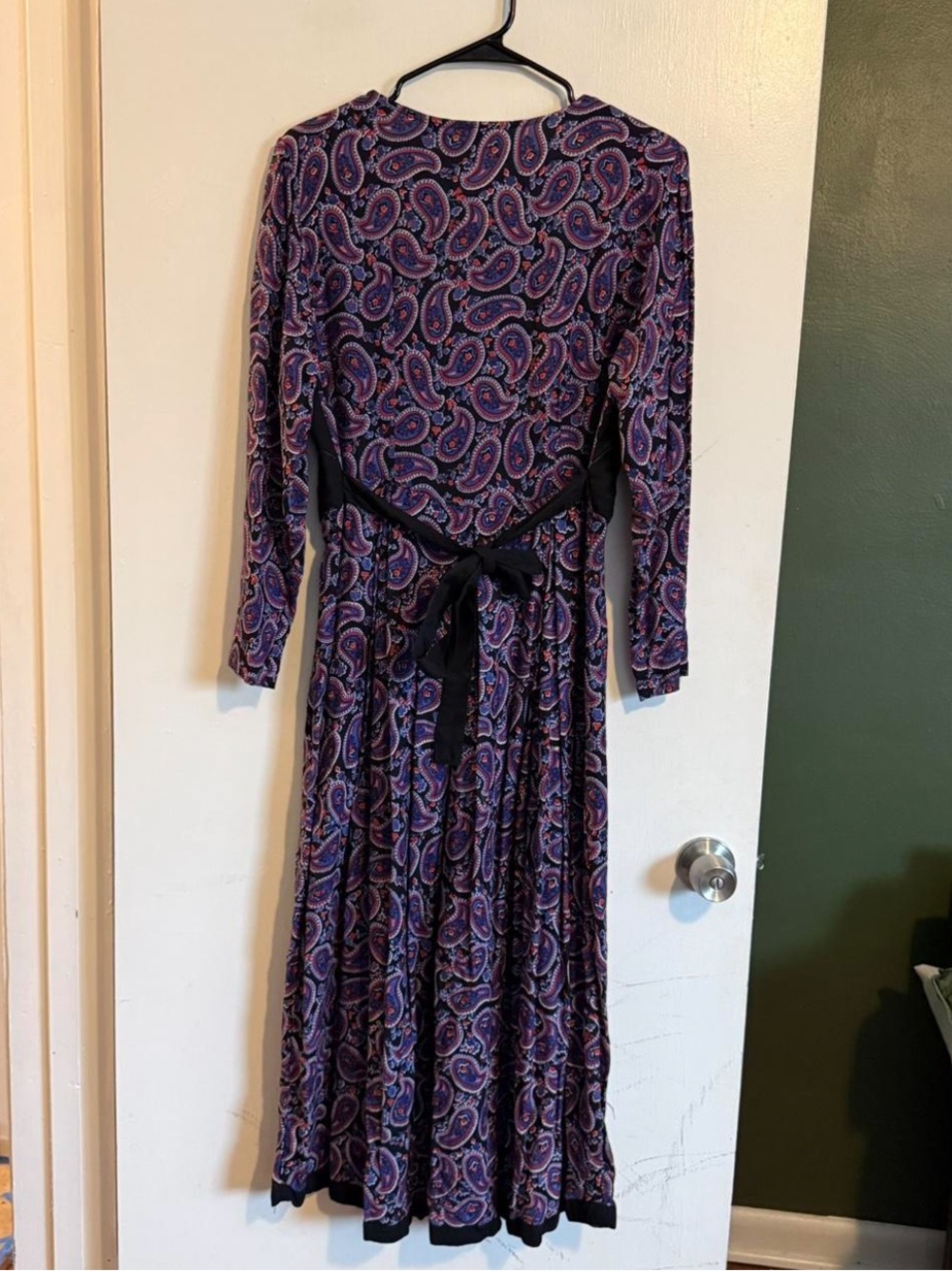 Vintage passports by pier 1 imports black blue and red paisley print midi dress - Picture 7 of 7